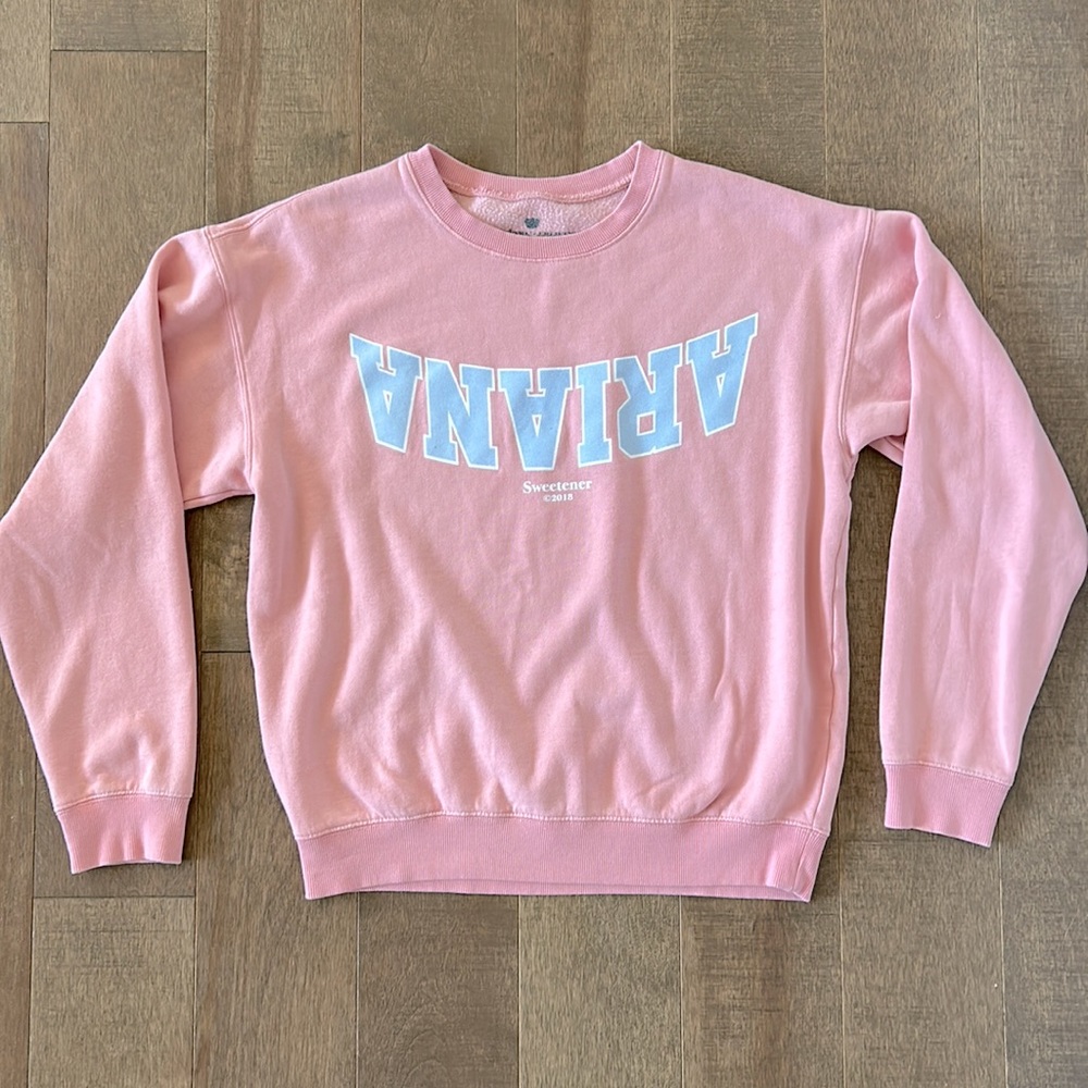 Ariana Grande x NICOPANDA Limited Edition 2018 Sweetener Sweater in Medium
